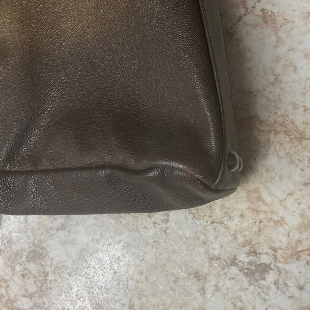 Fendi Peekaboo bag, small,brown leather, zucca print inside , no shoulder strap. - Picture 13 of 16